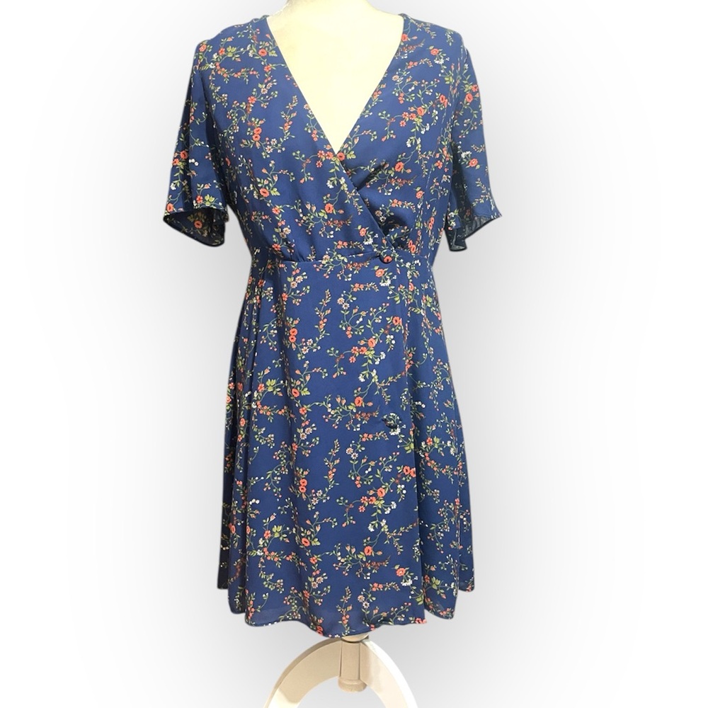 Madewell Amaranth Wrap Dress in Moonless Floral Women's / Size 6